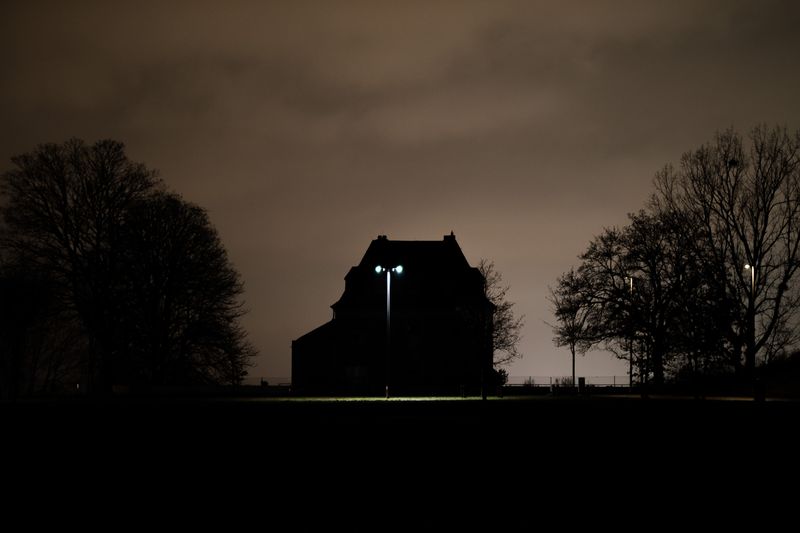 Festungsgelände Nachts